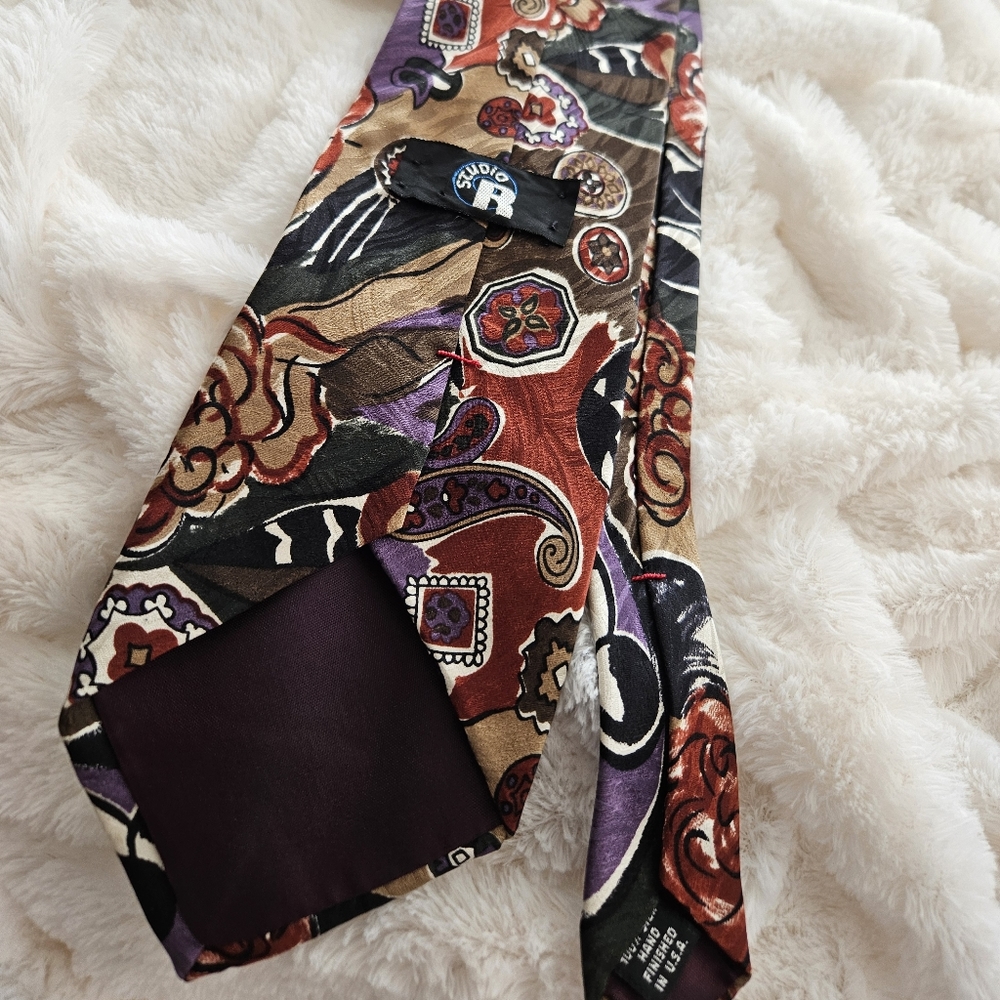 STUDIO R TIE 👔 🎶💎 - Picture 6 of 6